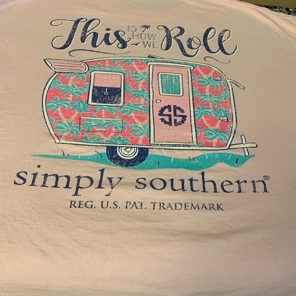 Women’s XL Simply Southern T-shirt